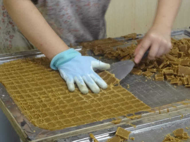 黒糖の製造工程